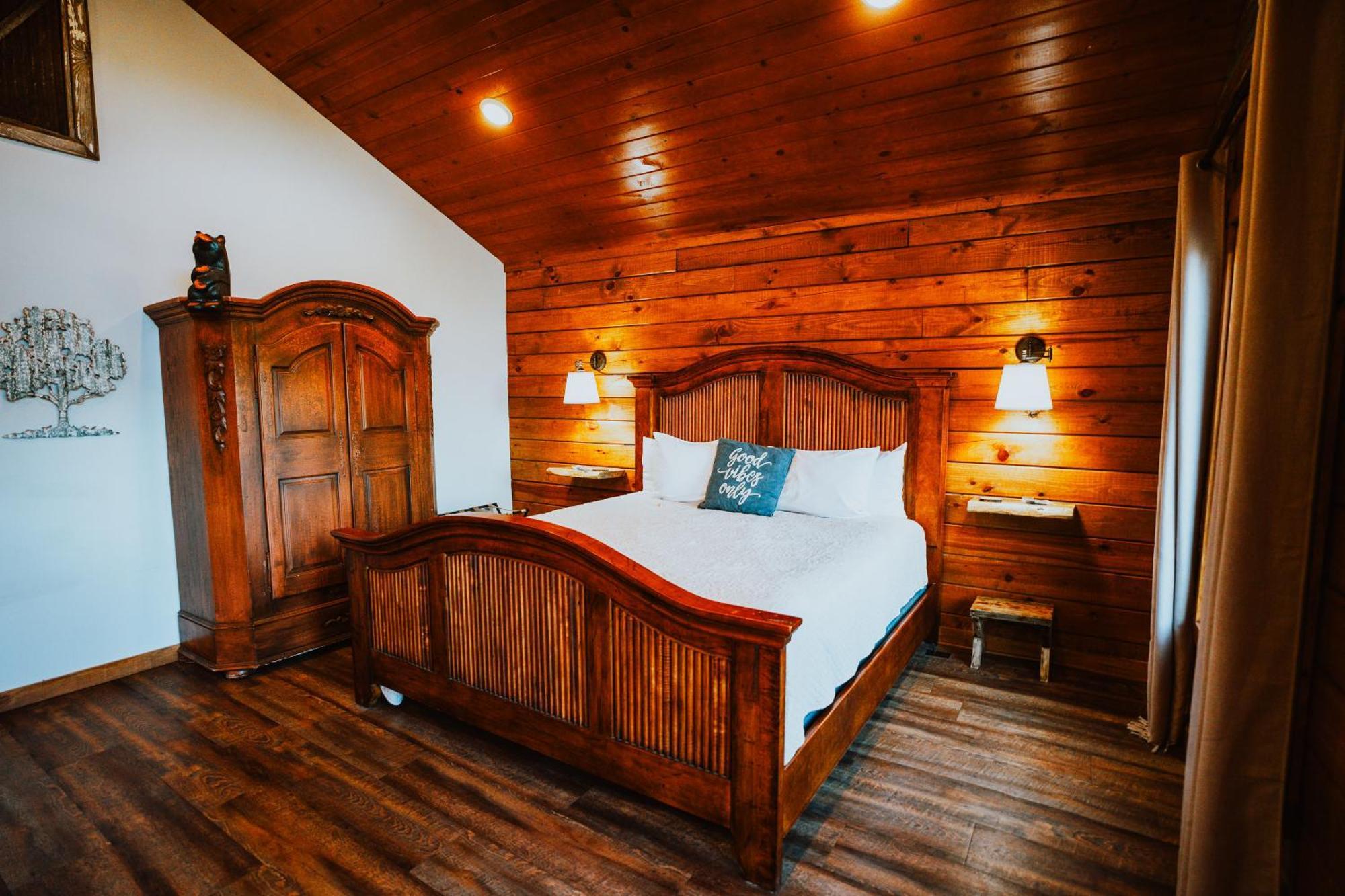 Starlight Haven Hot Springs Hotel Bagian luar foto