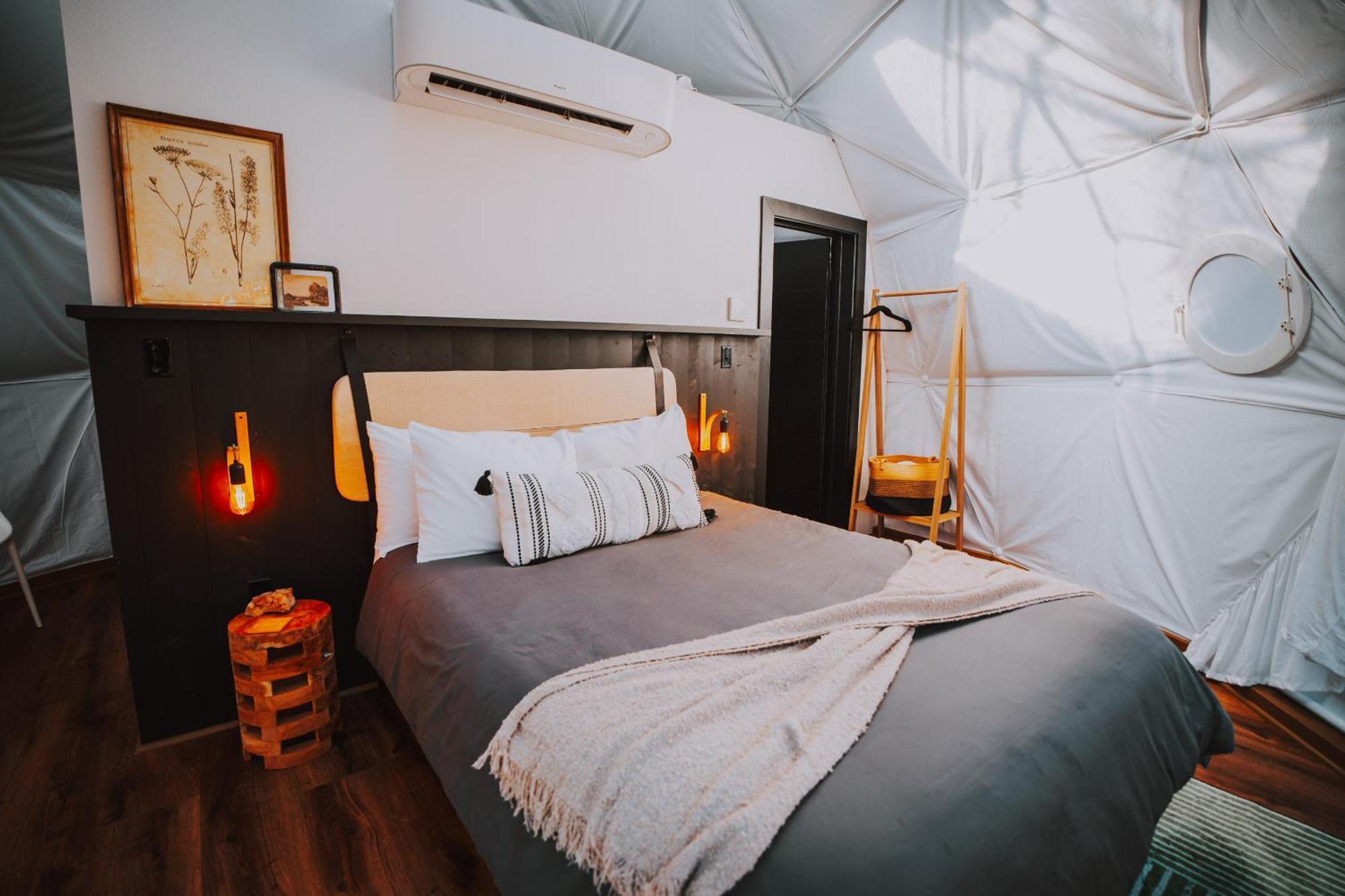 Starlight Haven Hot Springs Hotel Bagian luar foto
