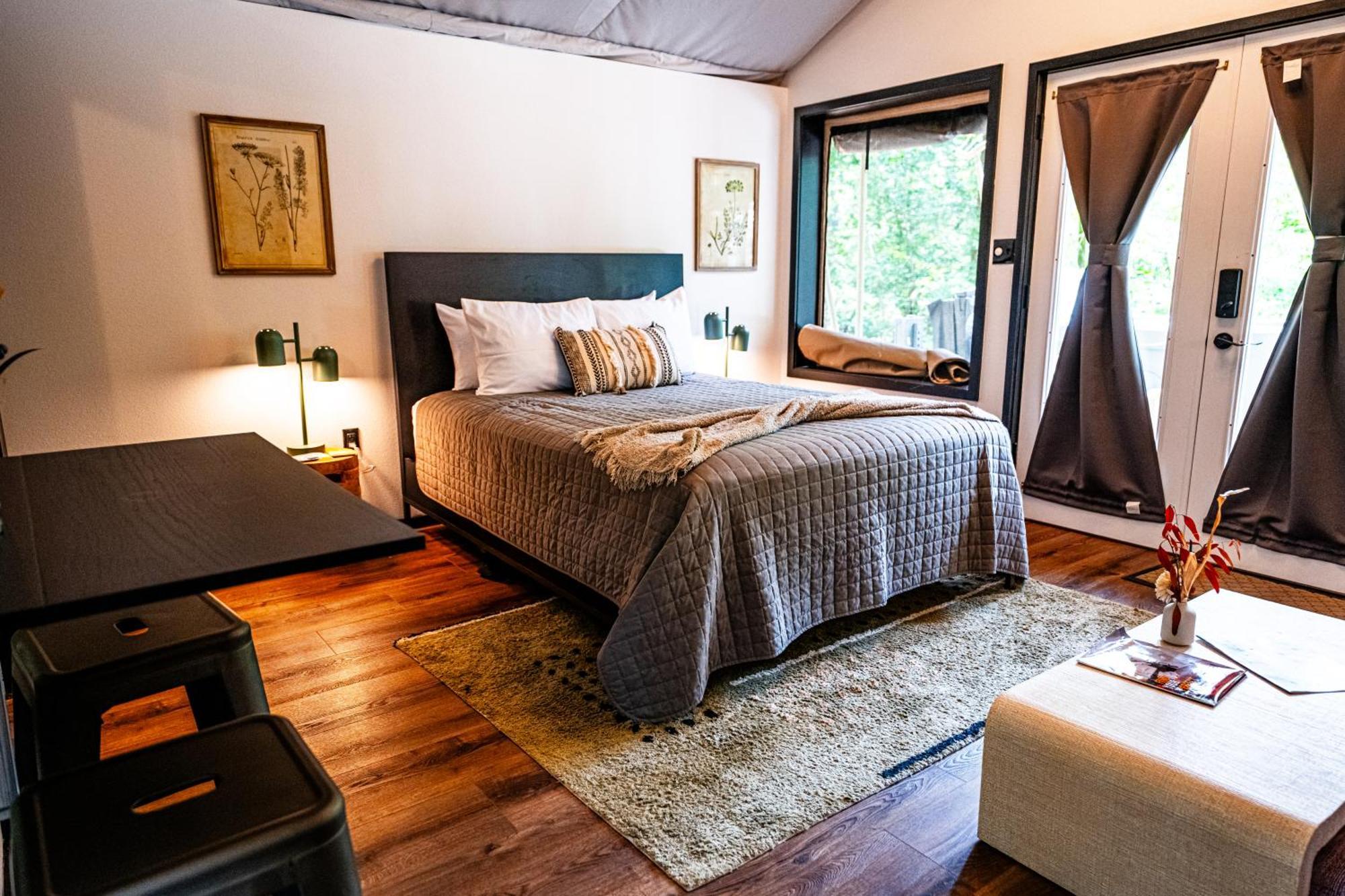 Starlight Haven Hot Springs Hotel Bagian luar foto
