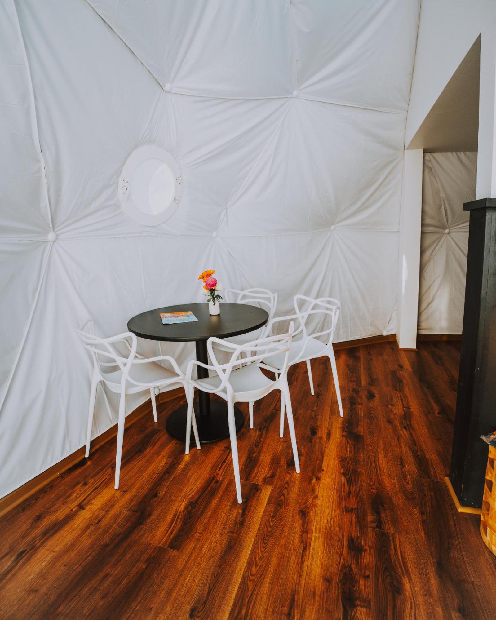 Starlight Haven Hot Springs Hotel Bagian luar foto